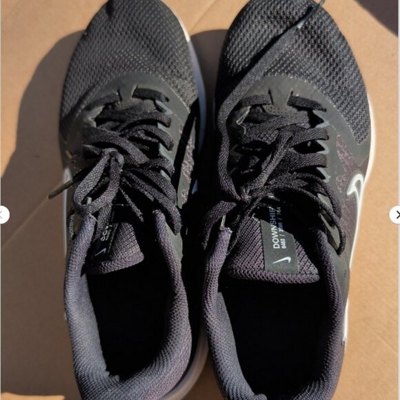 Nike Downshifter size 8 in good condition womans - Picture 1 of 9